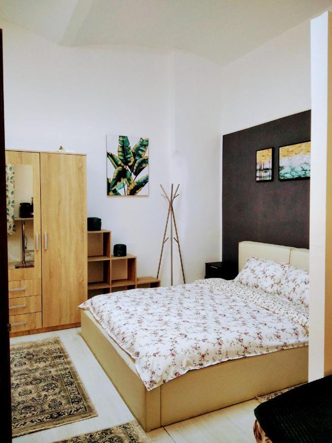 Studios Republicii Braşov Esterno foto