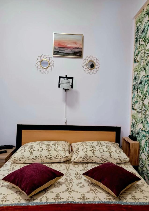 Studios Republicii Braşov Esterno foto